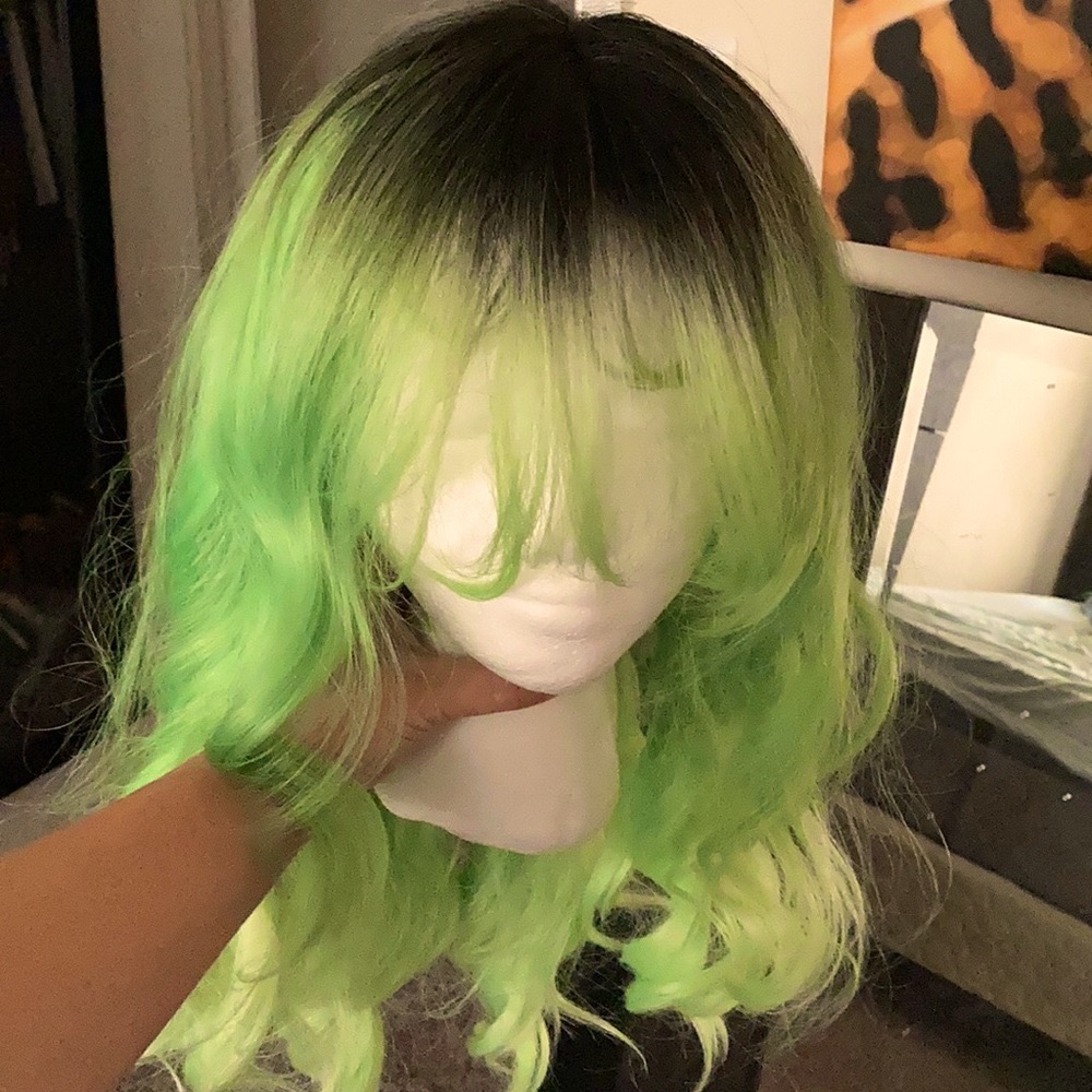 Green wig